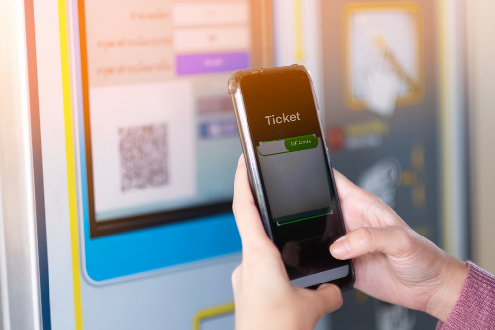 Ticket scan, QR code, billet, smartphone