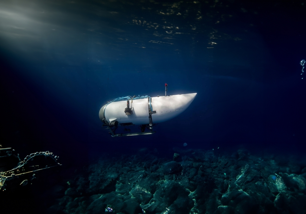 The,Titan,Submarine,In,Sea.,Render,3d.,Photoshop,Oceangate