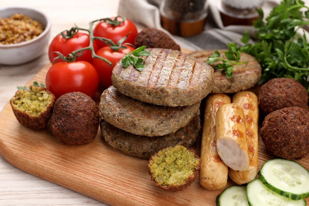Vegan,Meat,Products,Vegetables,vegan burger, sausage, meat balls, falaffel, kødfri, vegansk, kjøttfri