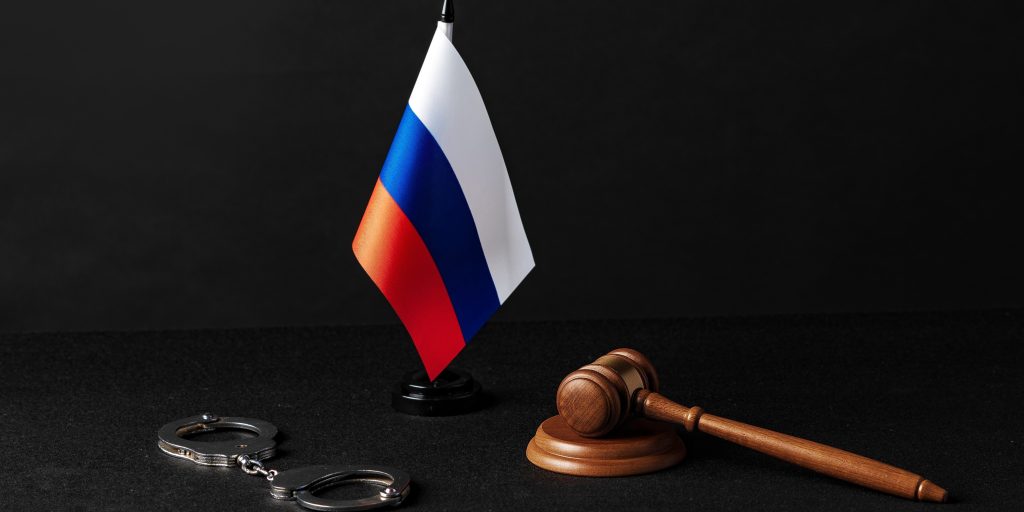 Russian/Law/ Russisk lovgivning