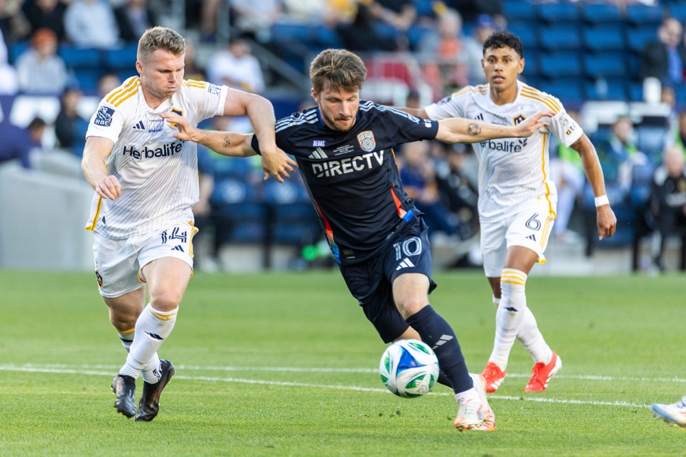 San,Diego,Fc's,Anders,Dreyer,#10,And,La,Galaxy's,John
