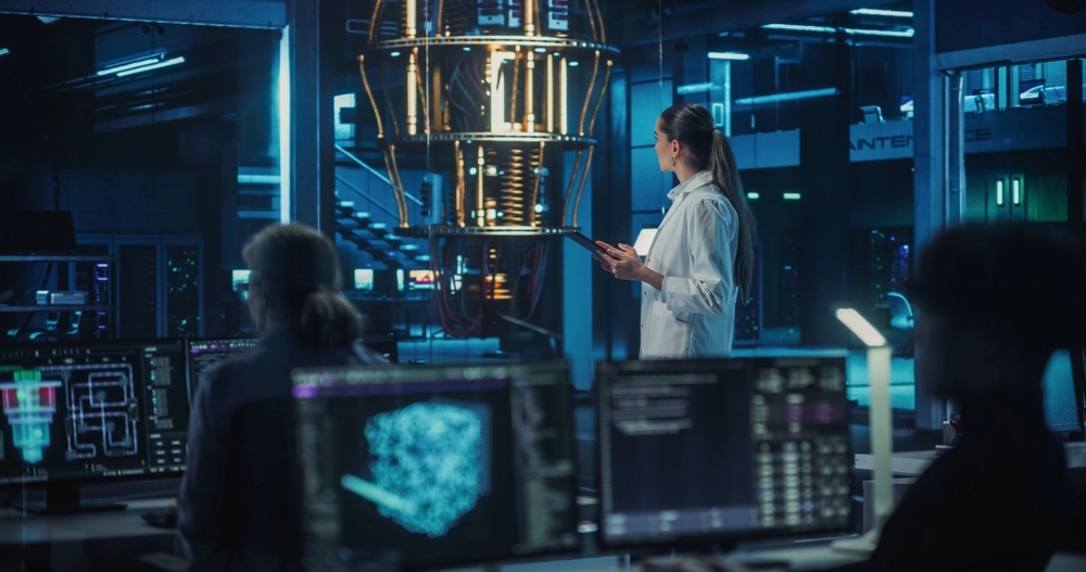 Female computer scientist, kvinde, quantum computer, futuristic, futuristisk, laboratory, laboratorium, data, analyse, analysis