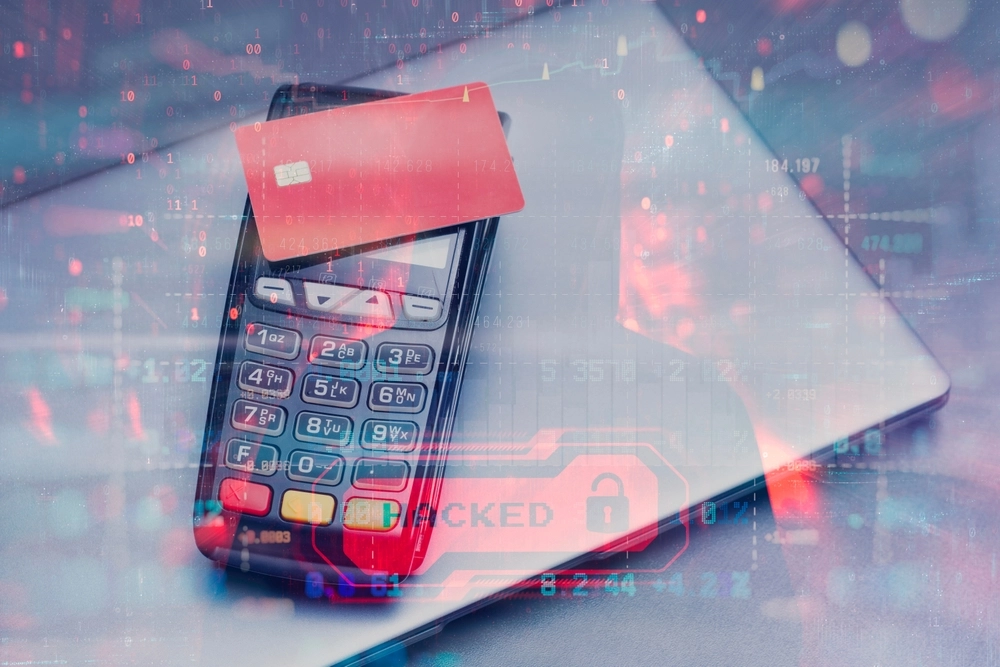Terminal,laptop,contactless,payment,betaling,hack,scam,fraud,kreditkort,betalingskort,kontaktløs,betaling
