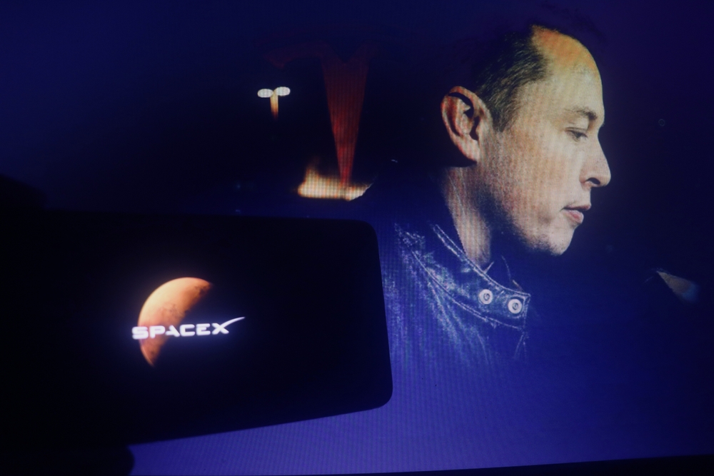 Elon Musk,SpaceX,founder,CEO,Space,Starlink