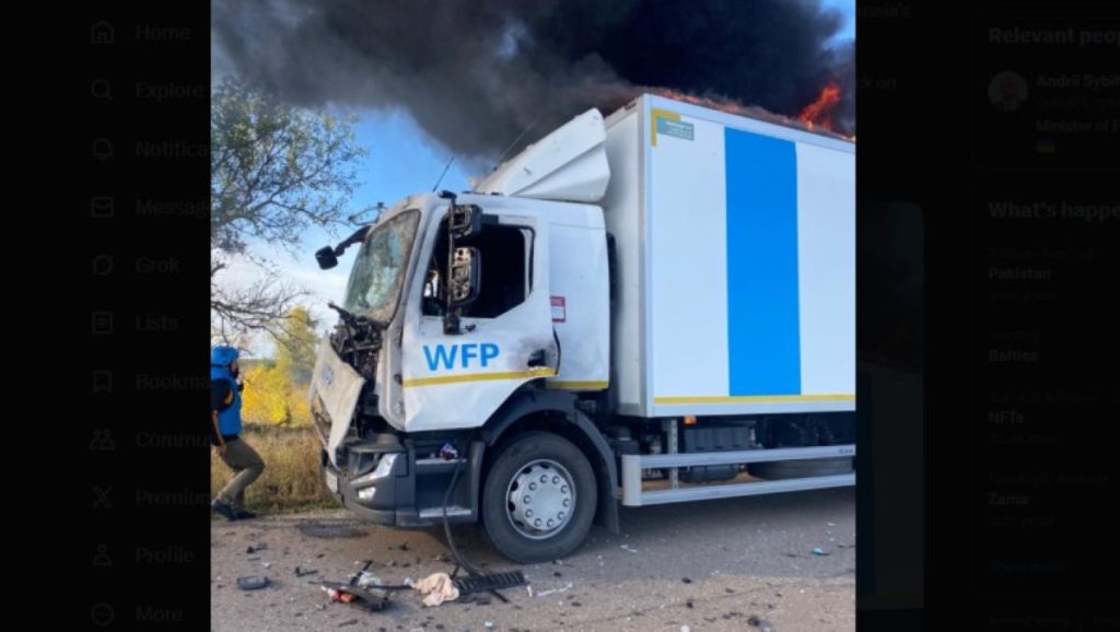 Russia bombs UN aid convoy in southern Ukraine