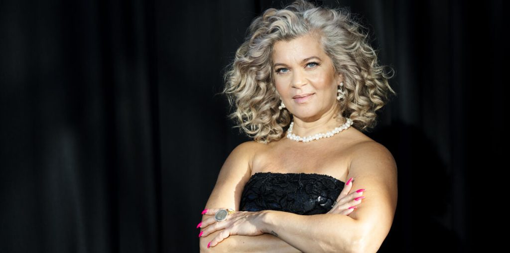 Sara Bro tager bladet fra munden: “Han er megasød”