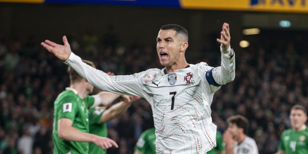 Risikerer at misse VM: Se situationen hvor Cristiano Ronaldo mister besindelsen