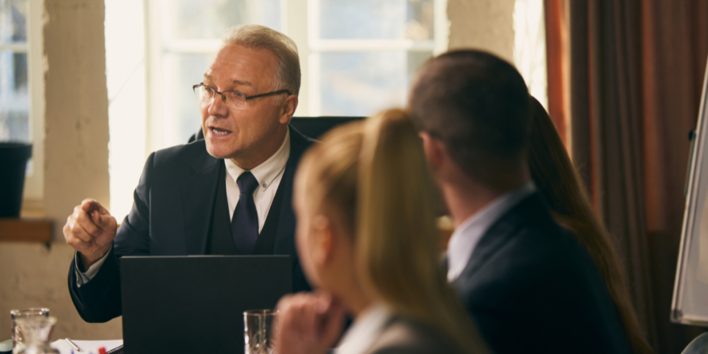 leadership leder mand ældre senior