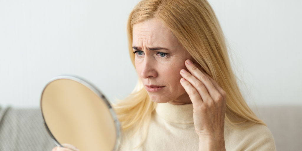 kvinde ældre spejl mirror woman elderly