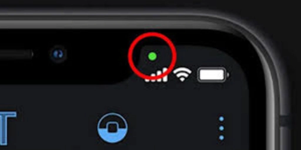 Har din telefon også en grøn prik, der lyser? Derfor bør du være opmærksom