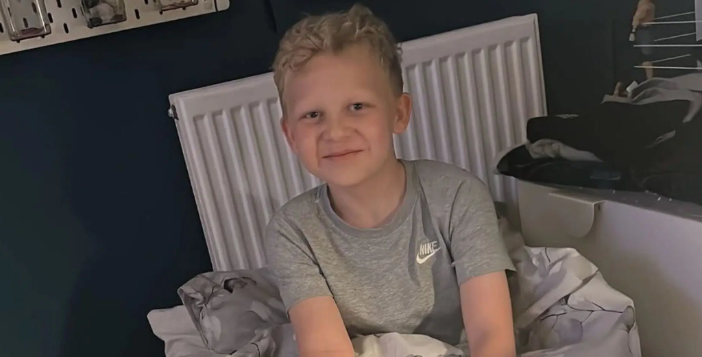 12-årig dreng dør af farlig trend: Nu advarer moren andre