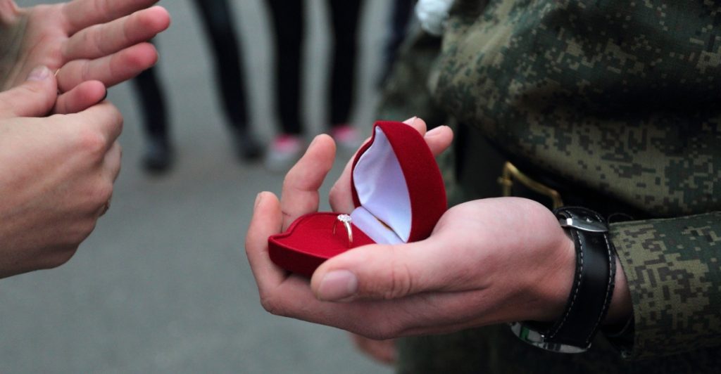 wedding ring, soldier