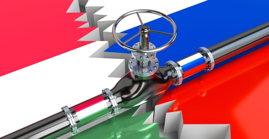 Oil, russia, hungary