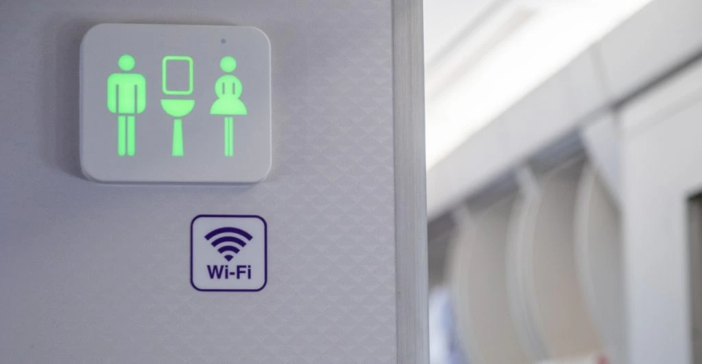 Toilet flight