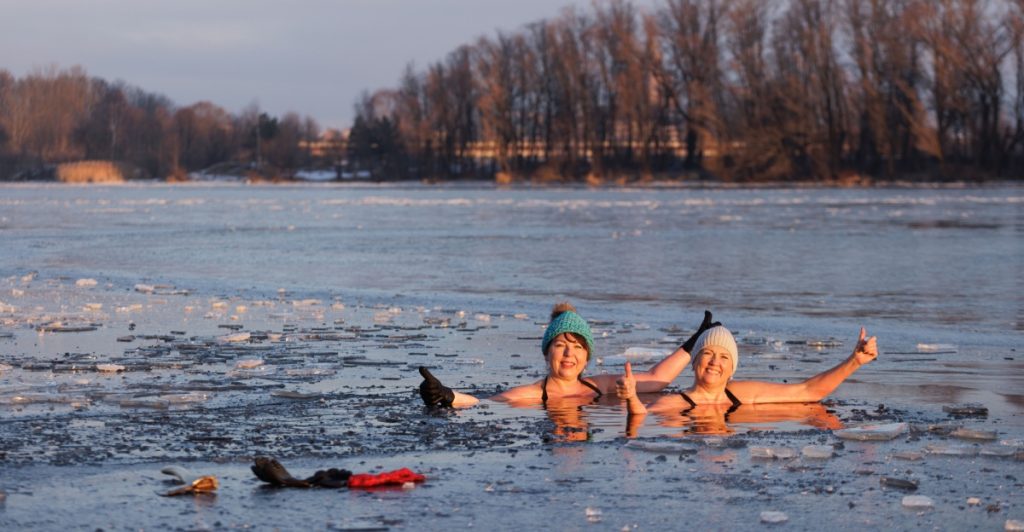 Vinterbada, vinterbade