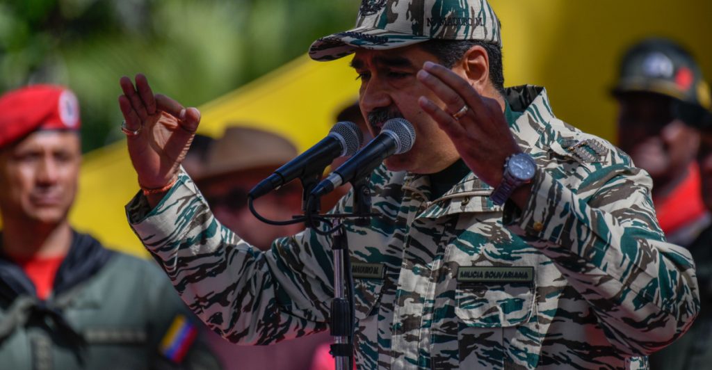 Venezuela svarar på USA:s maktdemonstration – mobiliserar hela armén