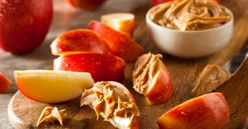 Apples peanut butter