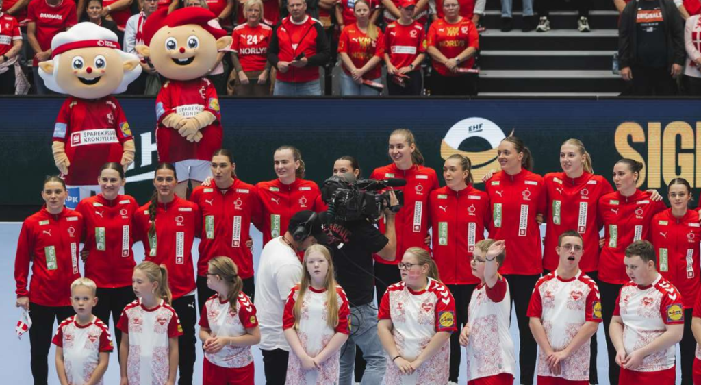 Ikke sket i 30 år: Imponerende afsløring om landsholdet