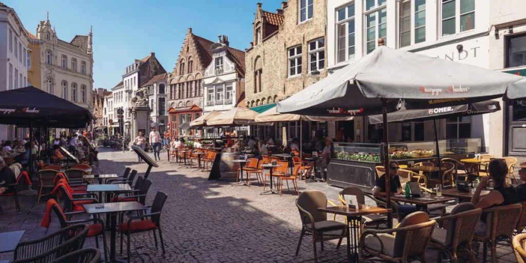 Turister stjeler dem som suvenirer: Det koster byen rundt 2350 kroner per stykk