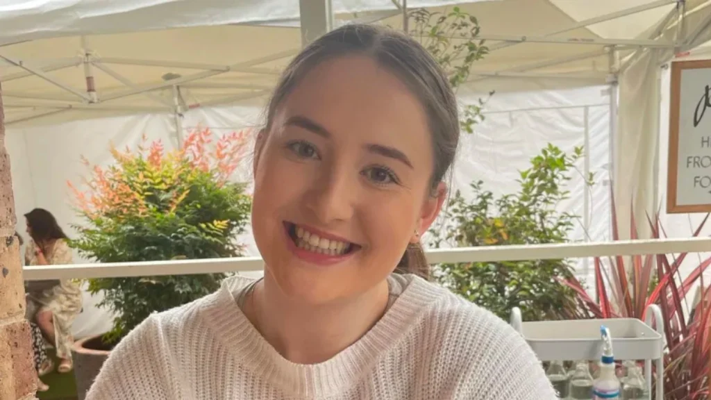 21 år gamle Charlotte tjener 109.800 kroner i måneden: Ingen vil ha jobben hennes