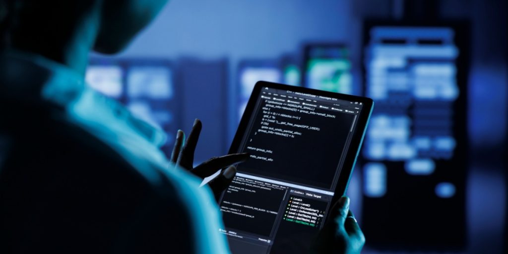 Datacentrene sluger verden: AI’s skjulte energikrise, der truer nettet indefra