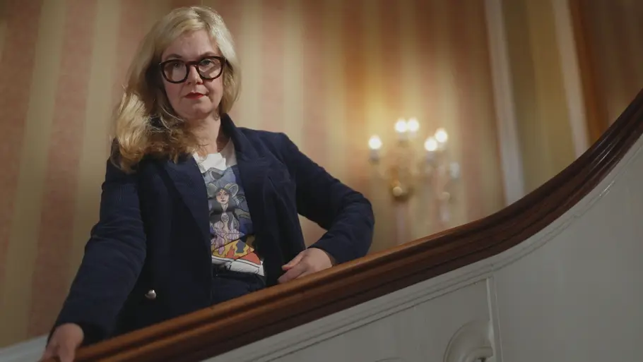 Sisse Sejr, Forræder