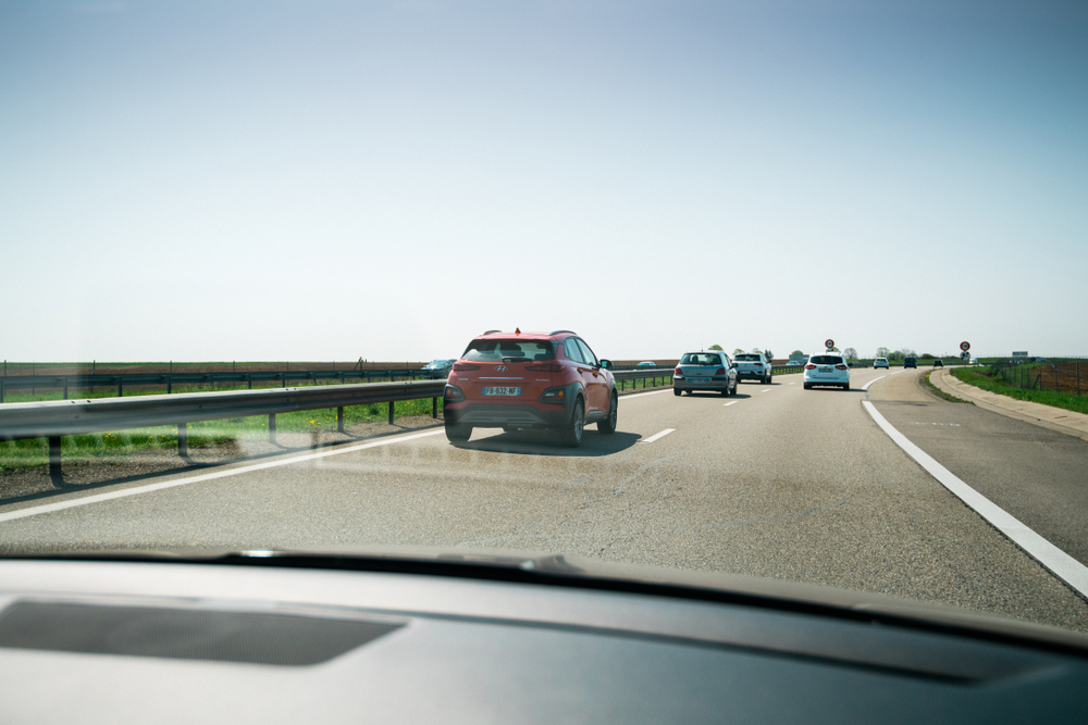 cars on road, biler på vej, hyundai