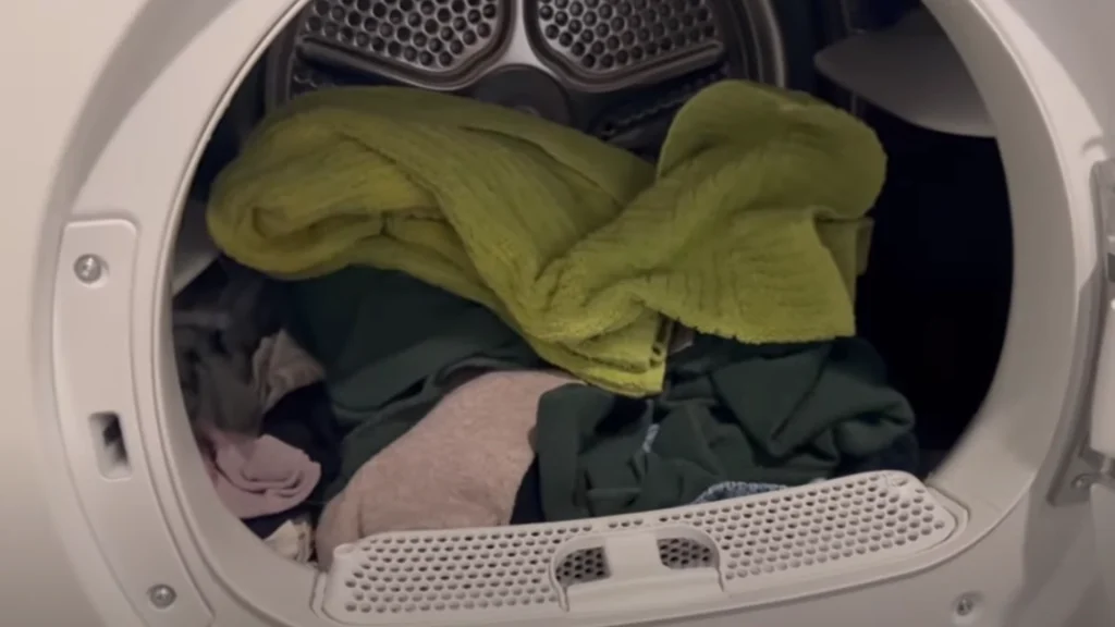 Han laver tørretumbler-tricket, der får magien til at ske: Når du ser det vil du gøre det samme