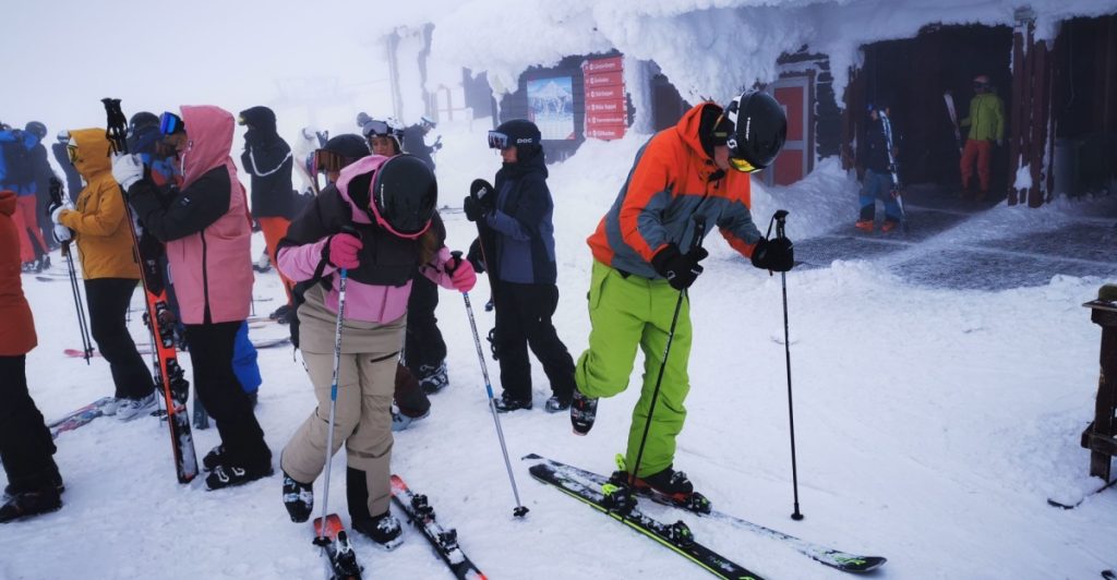 Spara tusenlappar i fjällen – här får du mest skidåkning för pengarna