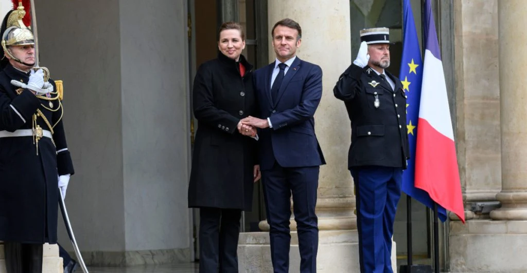 Macron ställer sig bakom Mette Frederiksen och Danmark: ”Grönland tillhör sitt folk”