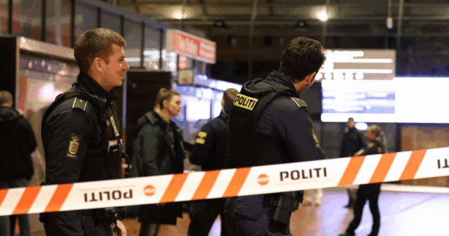 Politiet deler nyt efter massivt fremmøde: Teenager stukket ned