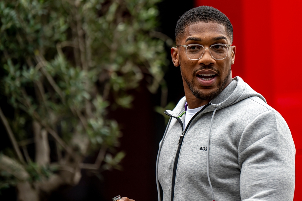 Tidligere verdensmester involveret i alvorligt biluheld