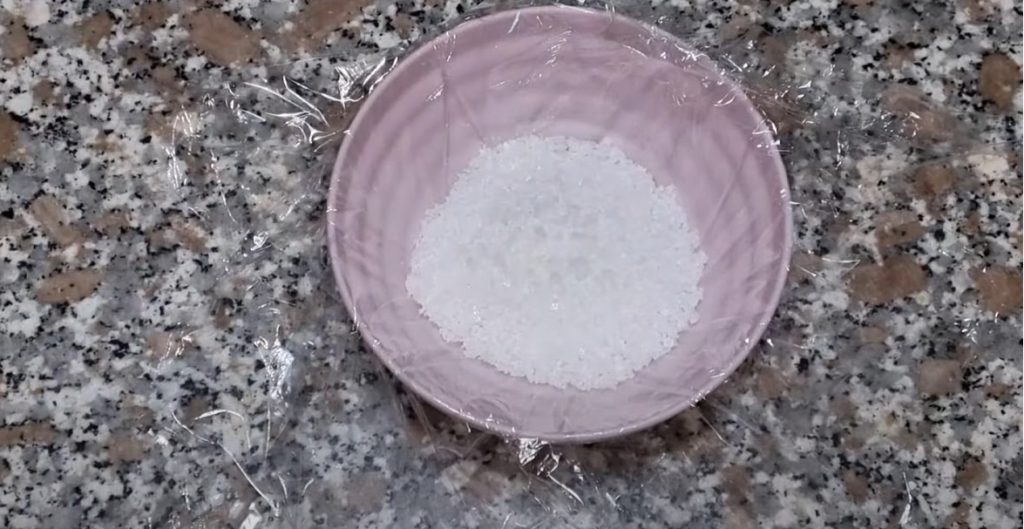 Därför bör du ställa salt under sängen: Det kan lösa ett problem många kämpar med