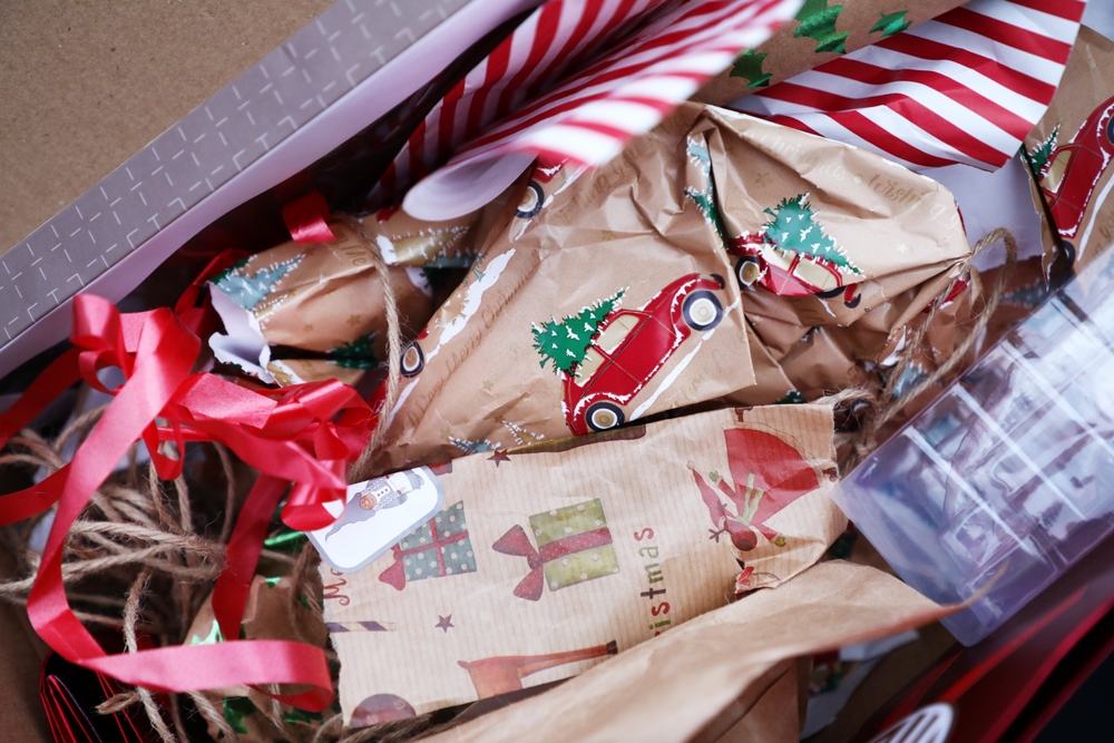 Overset julepynt kan være brandfarligt: Tjek altid dette inden du smider i skraldespanden