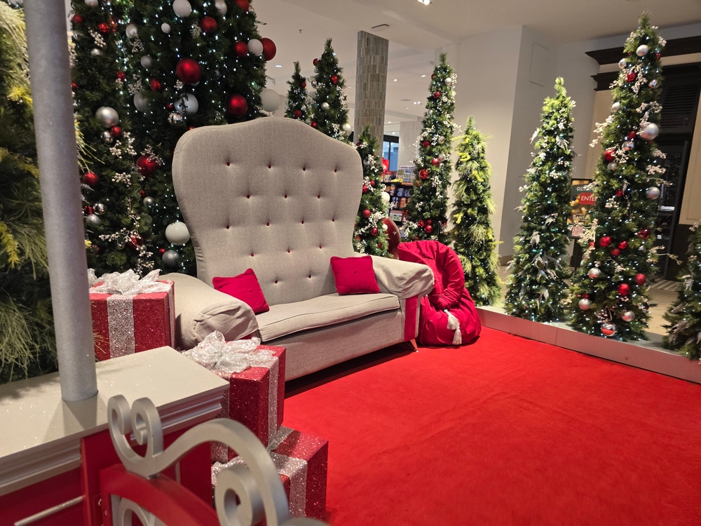 64-årig lærer arbejdede som julemand: Så fandt de dette skræmmende materiale på hans computer