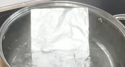 Sølvpapir i gryden: Her er restauranthemmeligheden, som flere er begyndt at bruge