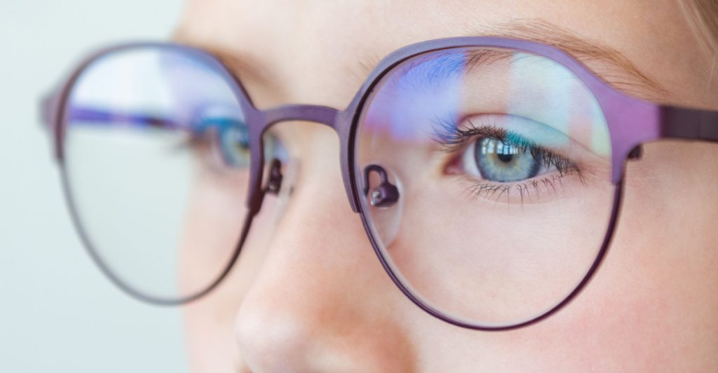 Autofokus i glasögon kan skaka om synbranschen – här är tekniken som vill ersätta progressiva