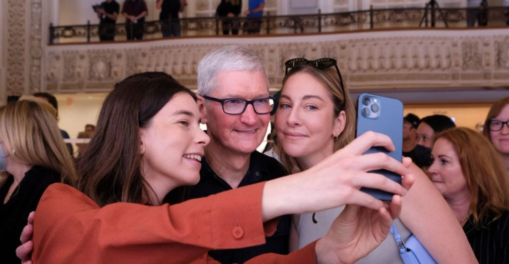 Apple Tim Cook