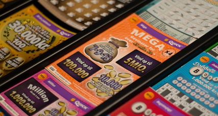 Kvinde vandt 200.000 kroner på skrabeloddet ’Verdens Vildeste Polarrejse’ – men hun vil slet ikke op til kulden