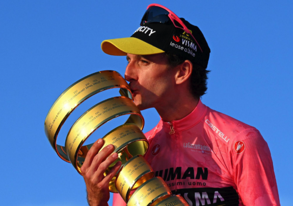 Kæmpe chok: Jonas Vingegaard løjtnant indstiller karrieren