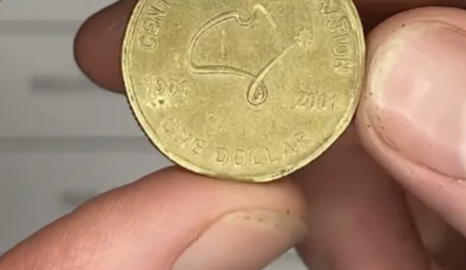 Kontrollera både plånbok och lådor: Tusentals kan sitta på ett mynt värt över 3.200 kronor