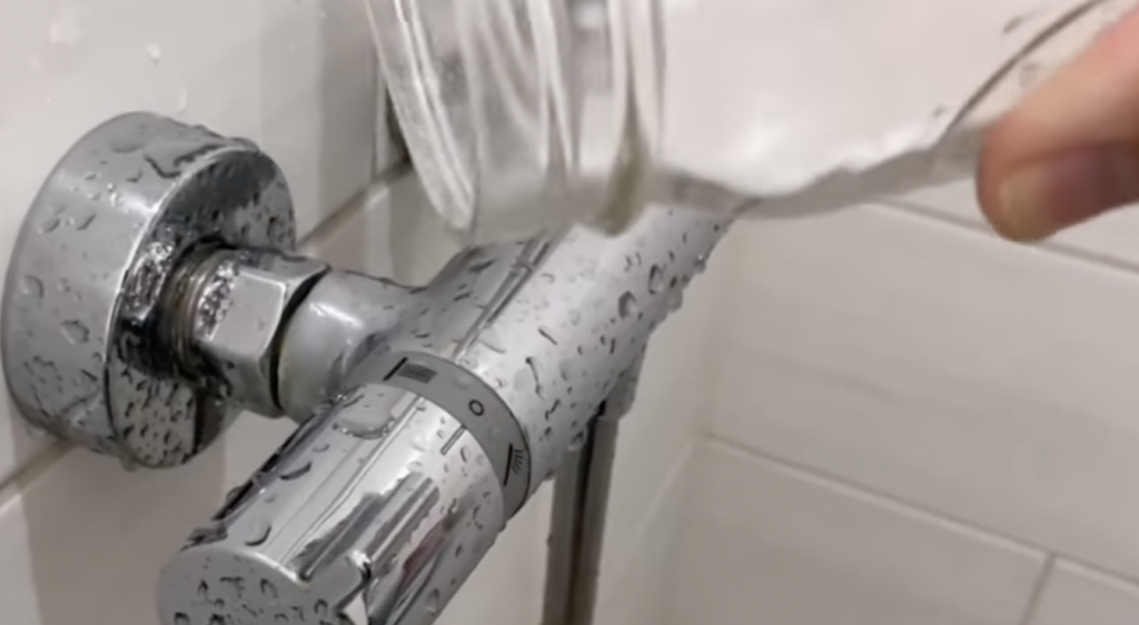 ’Nästan ingen känner till detta badrumsknep – grannarna är förbluffade’