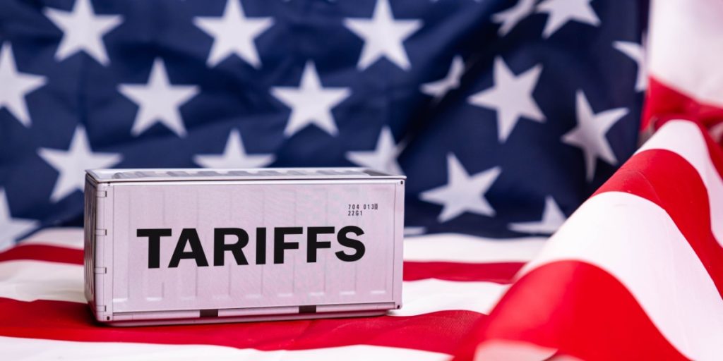 Trumps handelslinje rammer bilindustrien – USA’s partnere kigger mod Kina