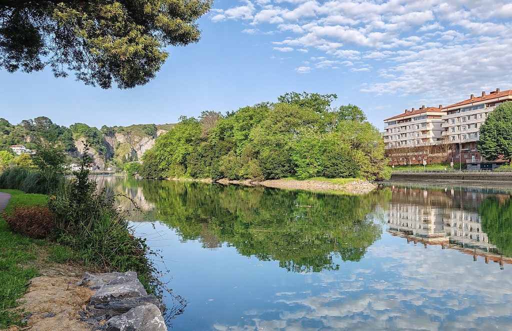 Den 31. januar bliver Frankrig mindre: Afstår landterritorie til Spanien