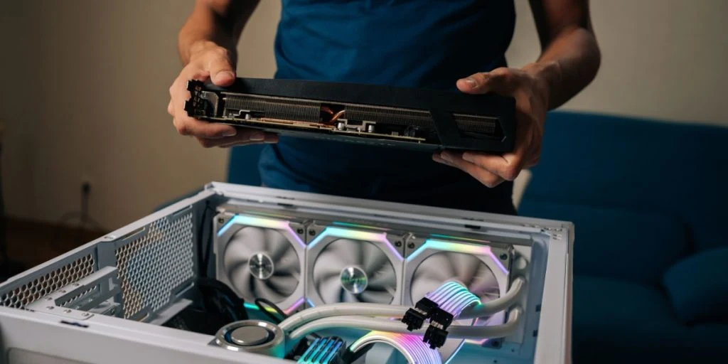 Sådan bygger du en gaming-pc uden at smide penge ud ad vinduet