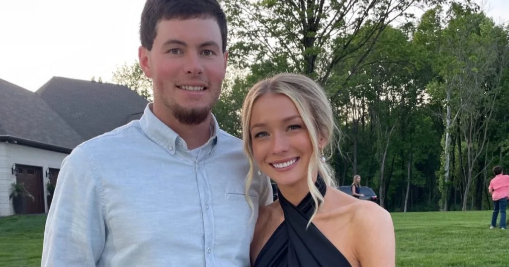 Kvinde frygtede, at hun fik maveinfektion til fest: Men så opdagede hun sandheden