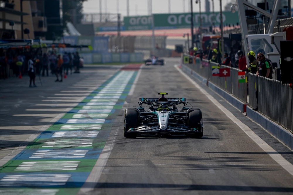 Inden sæsonstart: Mercedes sætter højeste tophastighed