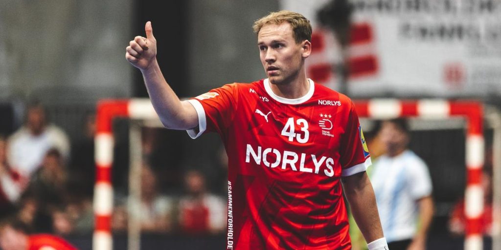 Du ser det ikke på tv: Simon Pytlick render rundt med smerter