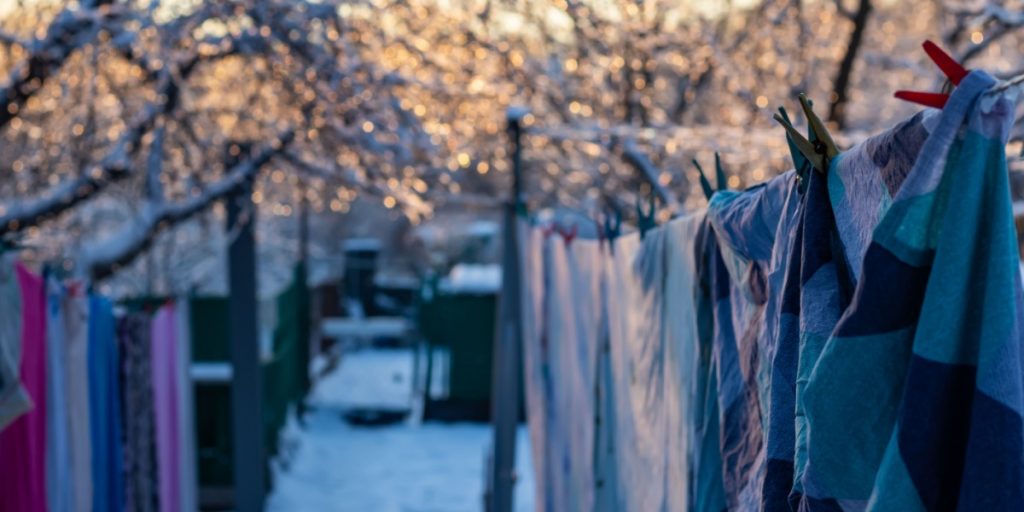 Her er grunden til, at du bør overveje at tørre tøj udenfor i frostgrader