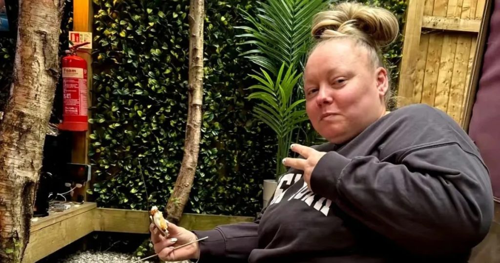 Kvinde chokerer med stort vægttab: Er så imponerende, at folk tror, at det er AI